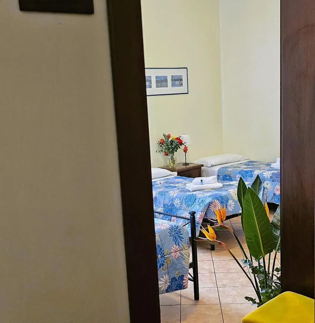 Titina B&B Rome 2*,