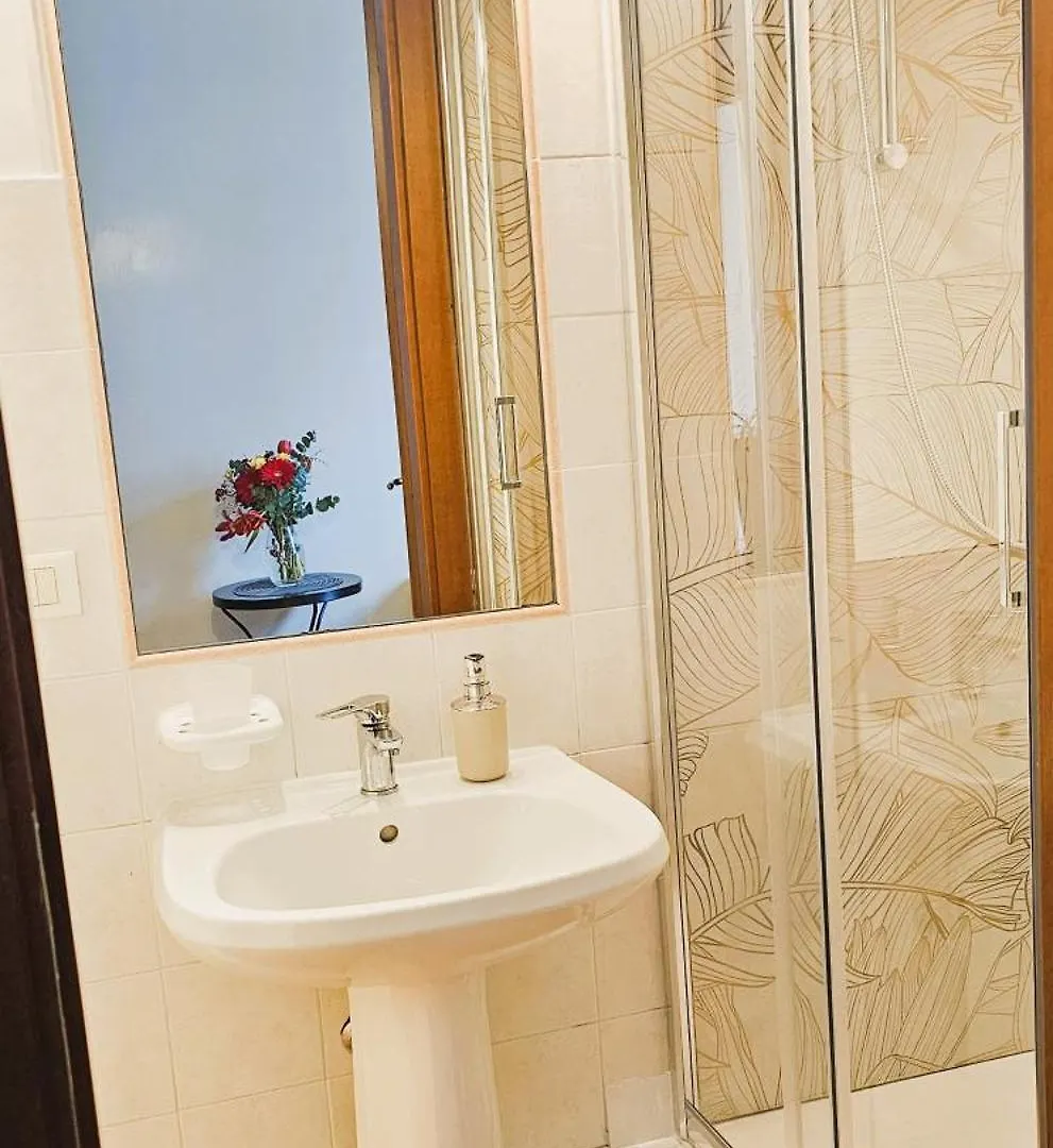 Titina B&B Rome 2*,