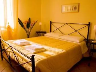 Titina B&B Rome 2*,
